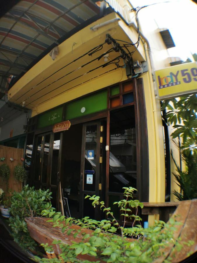 59Indy Guesthouse Bangkok Buitenkant foto