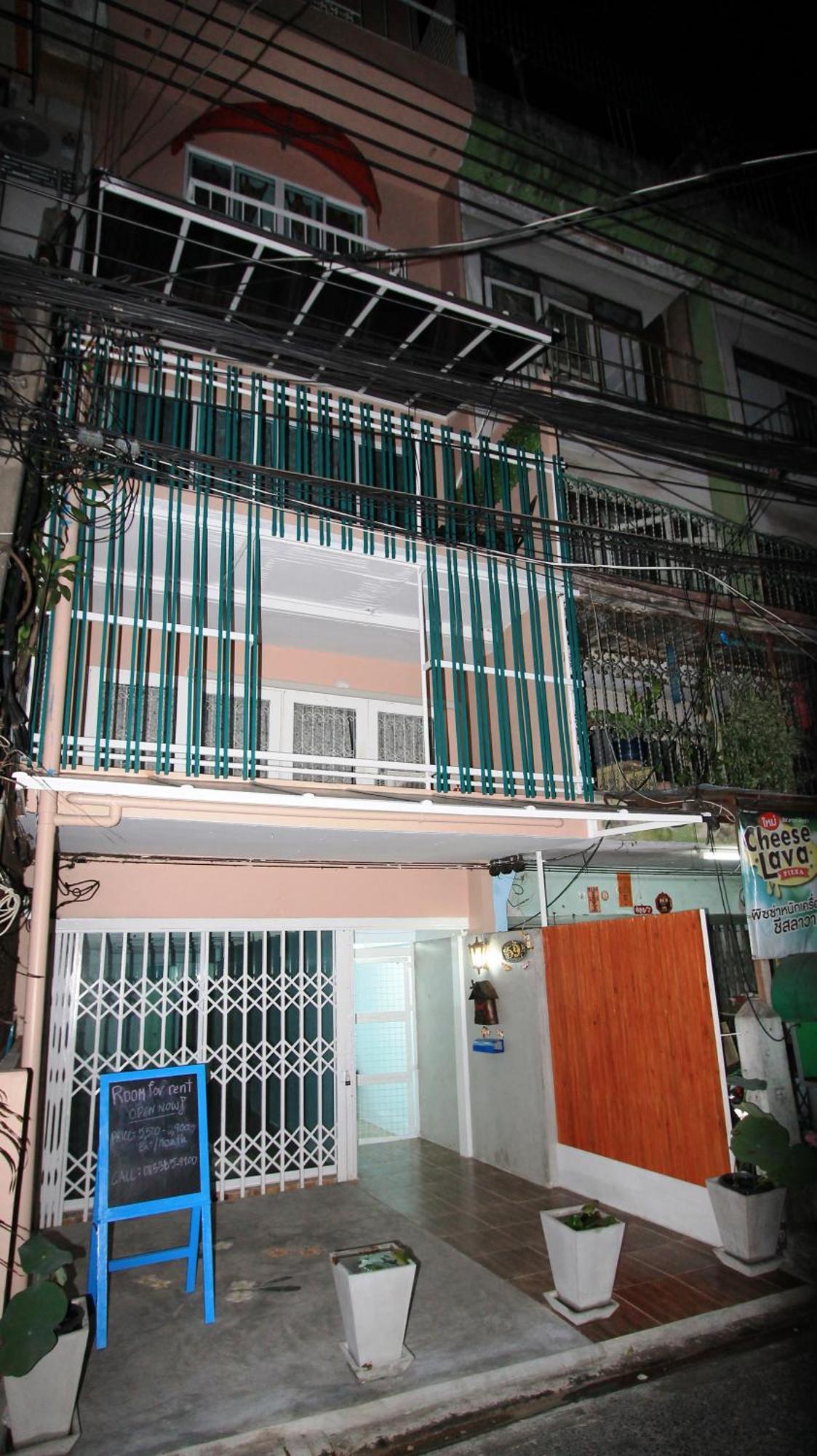 59Indy Guesthouse Bangkok Buitenkant foto