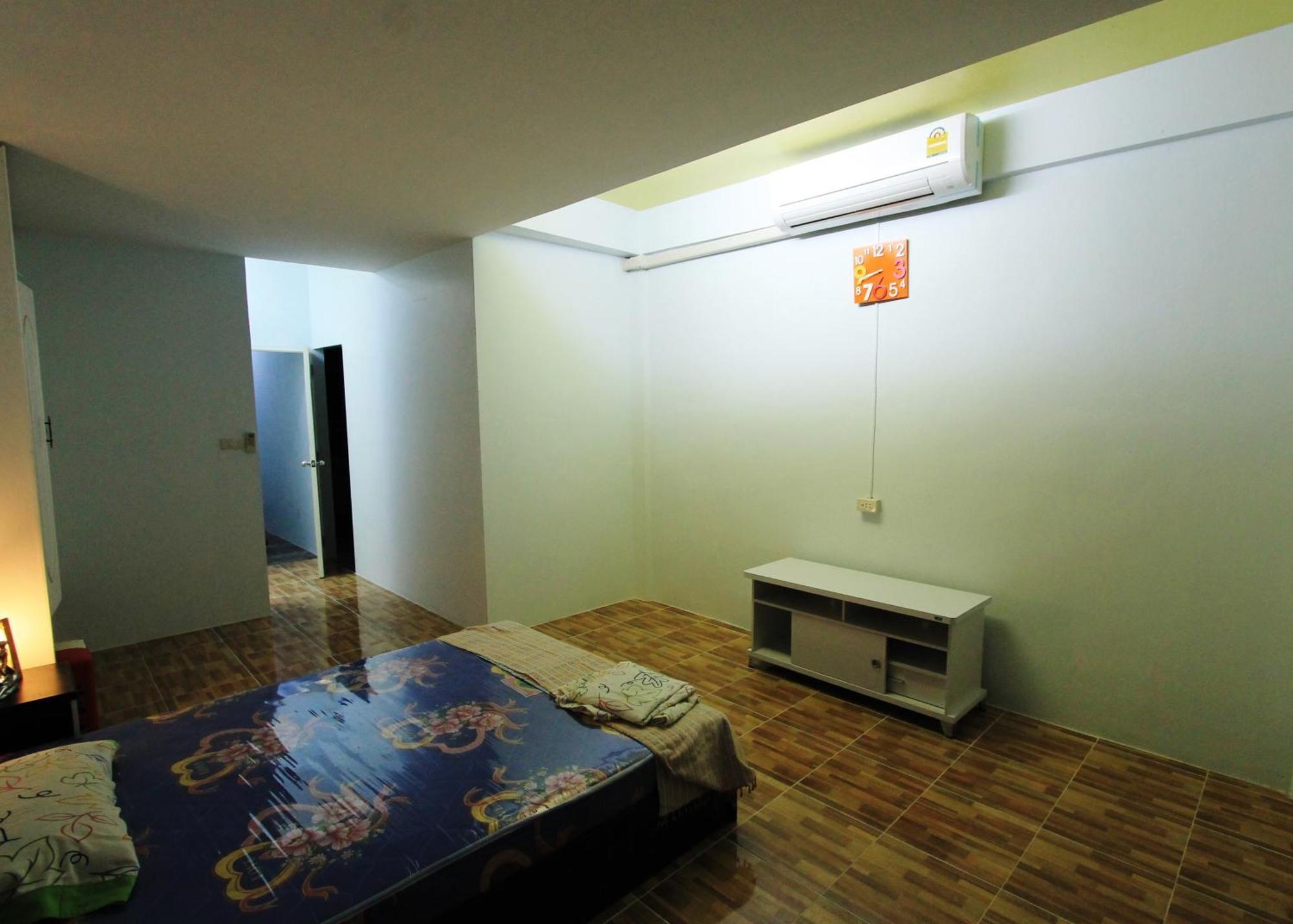 59Indy Guesthouse Bangkok Buitenkant foto